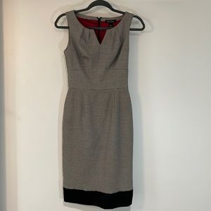 White House Black Market houndstooth dress. Size 00. White/black.
